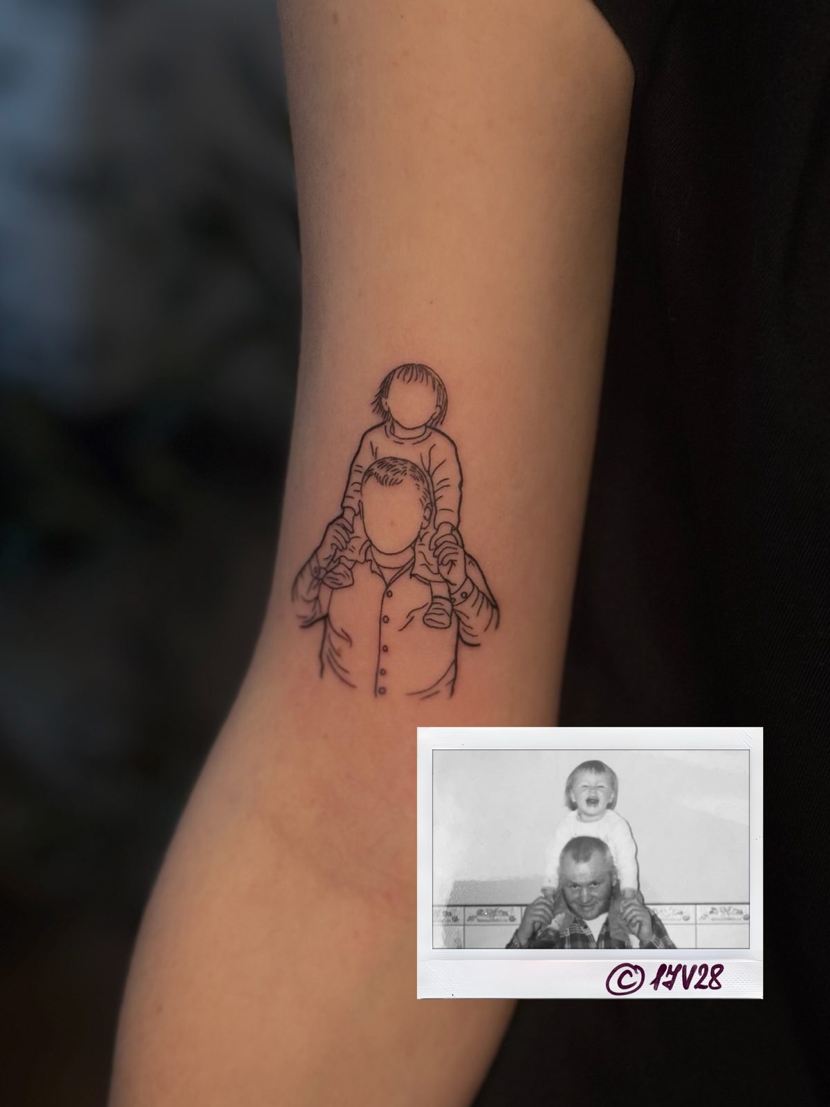 Portret rodzinny, delikatna kreska